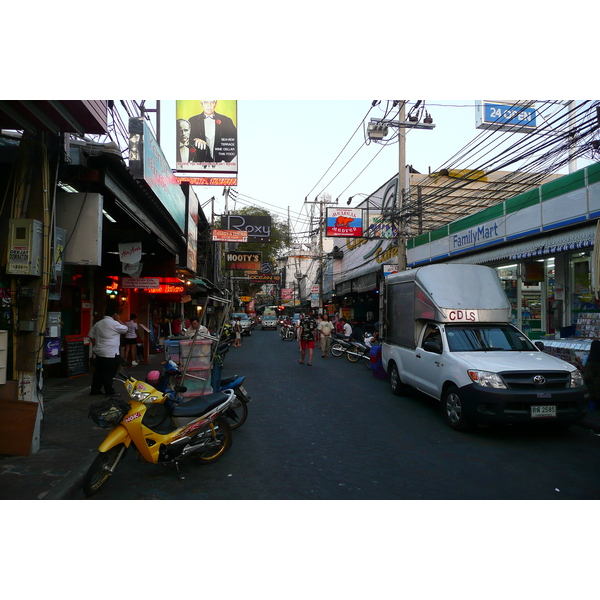 Picture Thailand Pattaya Walking Street 2008-01 19 - Tour Walking Street