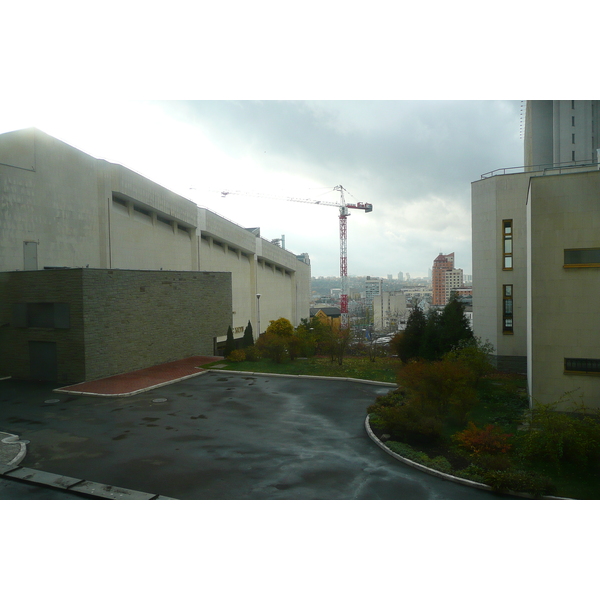 Picture Ukraine Kiev President Hotel 2007-11 15 - History President Hotel