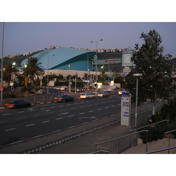 Picture Israel Haifa Haifa mall 2006-12 1 - Center Haifa mall