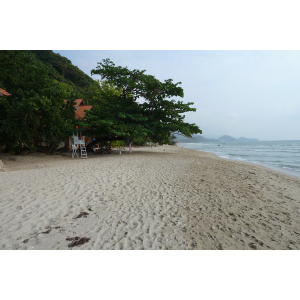 Picture Thailand Ko Chang White sand beach 2011-02 10 - Center White sand beach