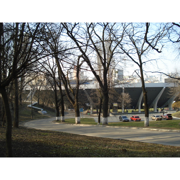 Picture Ukraine Kiev Sportyvna 2007-03 1 - Recreation Sportyvna