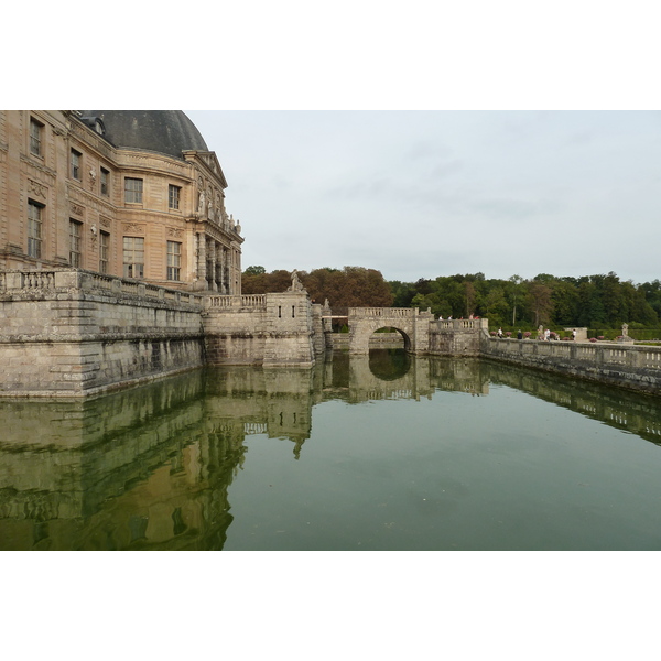 Picture France Vaux Le Vicomte Castle Vaux Le Vicomte Gardens 2010-09 12 - Around Vaux Le Vicomte Gardens