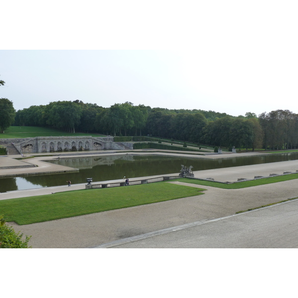 Picture France Vaux Le Vicomte Castle Vaux Le Vicomte Gardens 2010-09 67 - Center Vaux Le Vicomte Gardens