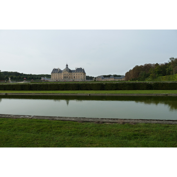 Picture France Vaux Le Vicomte Castle Vaux Le Vicomte Gardens 2010-09 15 - Center Vaux Le Vicomte Gardens