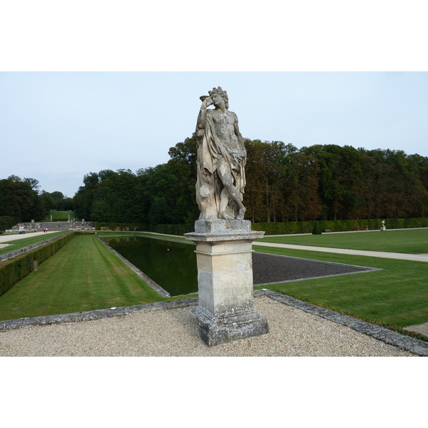 Picture France Vaux Le Vicomte Castle Vaux Le Vicomte Gardens 2010-09 65 - Around Vaux Le Vicomte Gardens