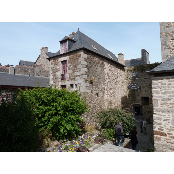 Picture France Dinan Dinan clock tower 2010-04 22 - Center Dinan clock tower