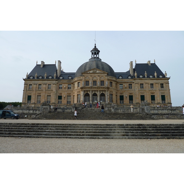 Picture France Vaux Le Vicomte Castle Vaux Le Vicomte Gardens 2010-09 38 - Recreation Vaux Le Vicomte Gardens