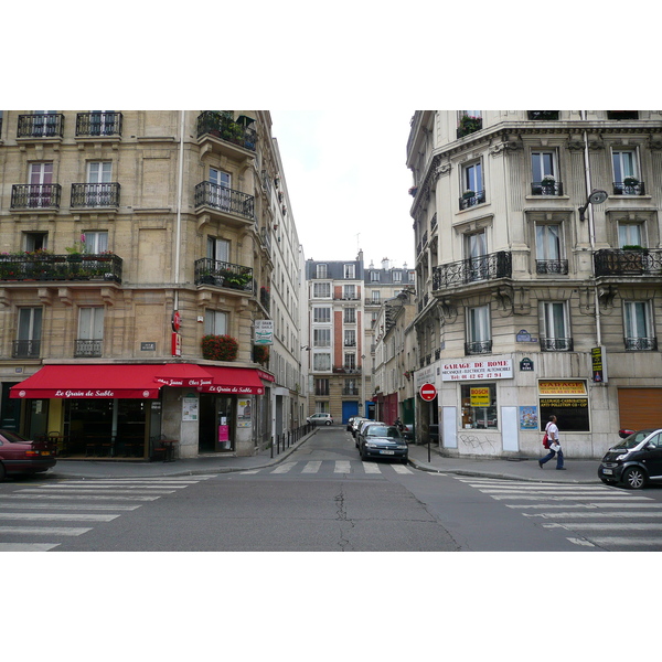 Picture France Paris Rue de Rome 2007-06 47 - Center Rue de Rome