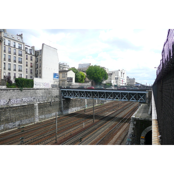 Picture France Paris Rue de Rome 2007-06 100 - Discovery Rue de Rome