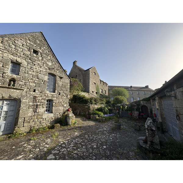 Picture France Locronan 2026-04 121 - Tour Locronan