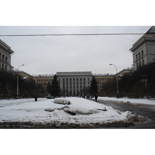 Picture Russia Moscow Moscow State University 2006-03 13 - Center Moscow State University