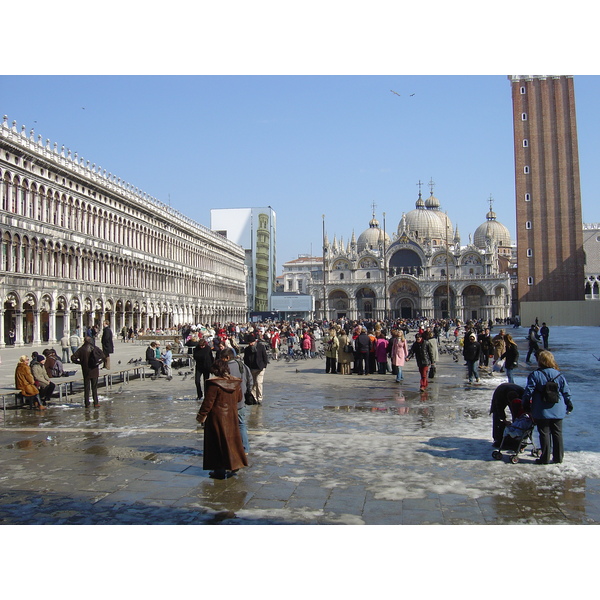 Picture Italy Venice 2005-03 82 - Center Venice