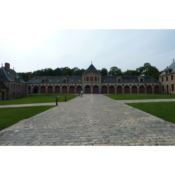 Picture France Vaux Le Vicomte Castle Vaux Le Vicomte Gardens 2010-09 42 - Tours Vaux Le Vicomte Gardens
