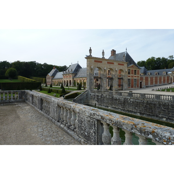 Picture France Vaux Le Vicomte Castle Vaux Le Vicomte Gardens 2010-09 48 - Around Vaux Le Vicomte Gardens