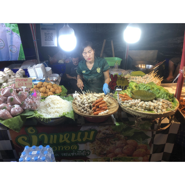 Picture Thailand Chiang Mai Nong Buak Haad Public Park 2024-01 19 - Recreation Nong Buak Haad Public Park
