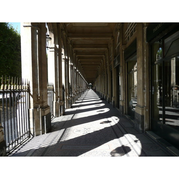 Picture France Paris Palais Royal 2007-08 145 - History Palais Royal