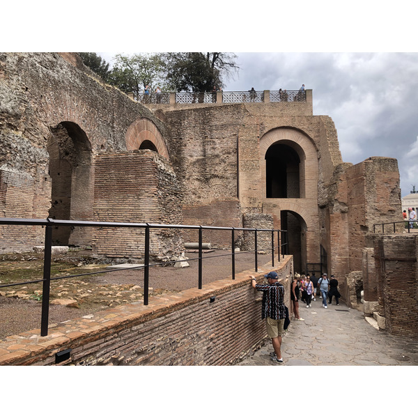 Picture Italy Rome Roman Forum 2024-09 55 - Center Roman Forum
