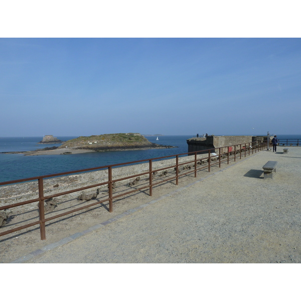 Picture France St Malo 2010-04 52 - Discovery St Malo