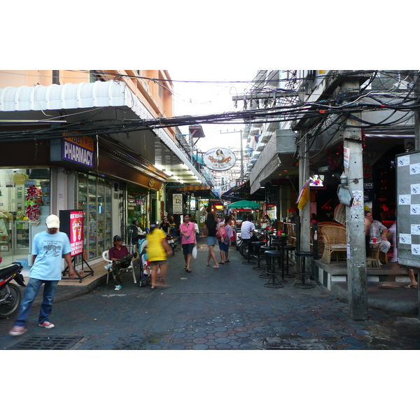 Picture Thailand Pattaya Walking Street 2008-01 76 - History Walking Street