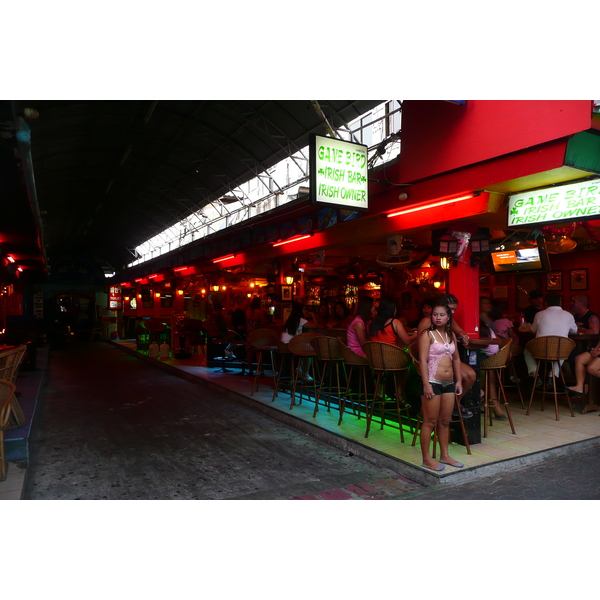 Picture Thailand Pattaya Walking Street 2008-01 1 - Around Walking Street