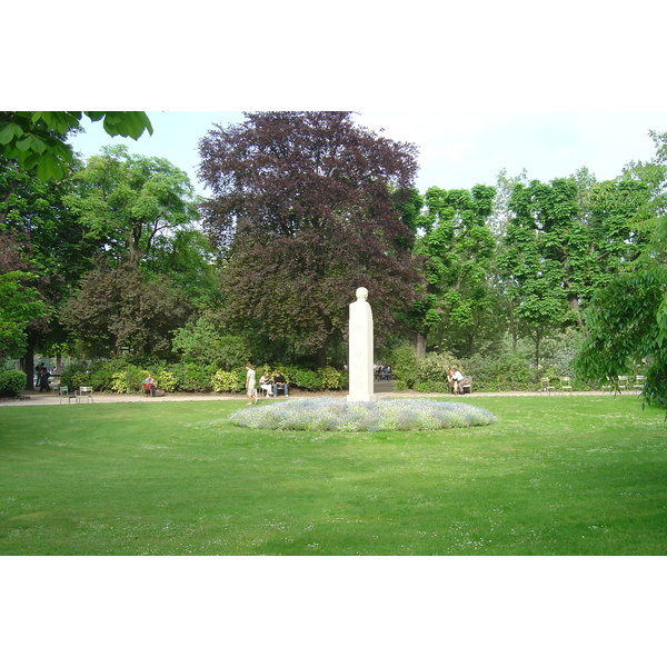 Picture France Paris Luxembourg Garden 2007-04 56 - Center Luxembourg Garden