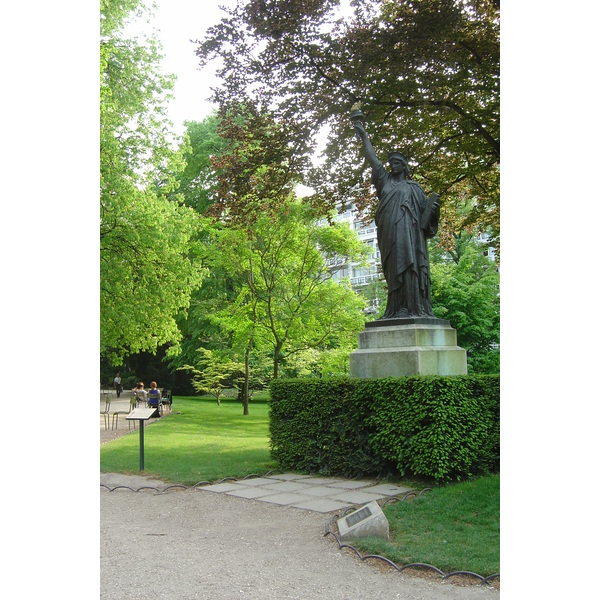 Picture France Paris Luxembourg Garden 2007-04 183 - Tours Luxembourg Garden