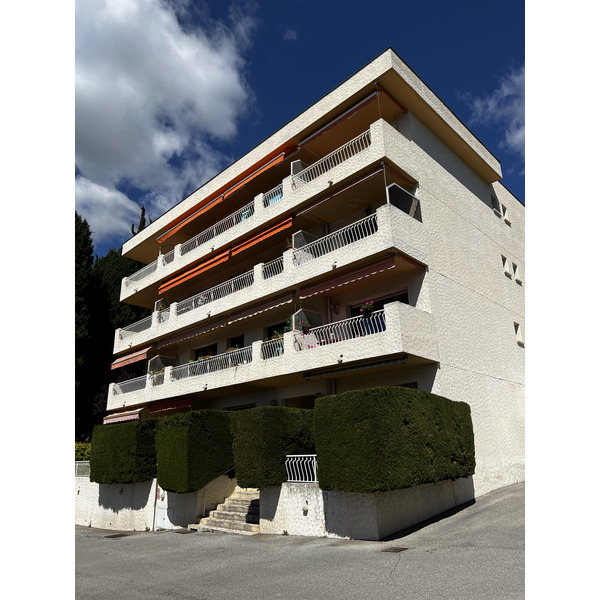 Picture France Vence 2024-04 4 - Center Vence