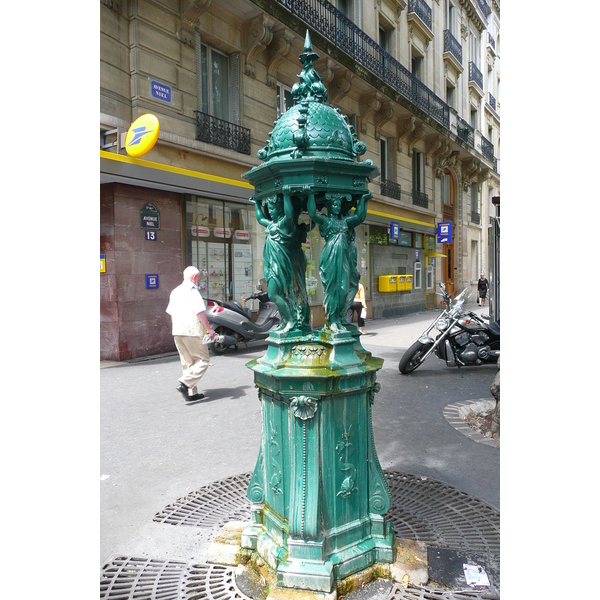 Picture France Paris Avenue Niel 2007-06 51 - History Avenue Niel