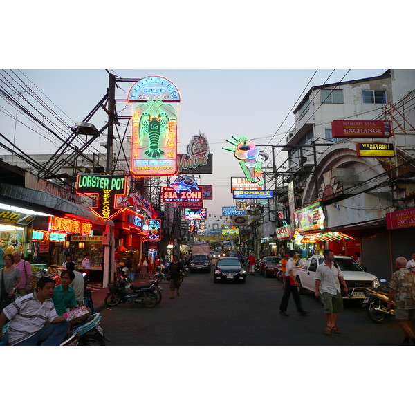Picture Thailand Pattaya Walking Street 2008-01 14 - History Walking Street