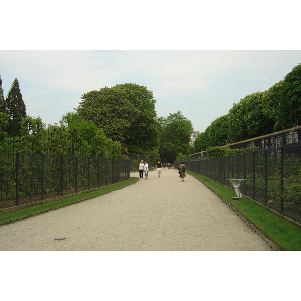 Picture France Paris Luxembourg Garden 2007-04 17 - History Luxembourg Garden