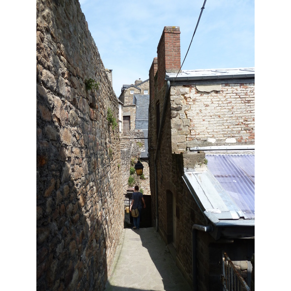 Picture France Mont St Michel Mont St Michel Village 2010-04 51 - Recreation Mont St Michel Village