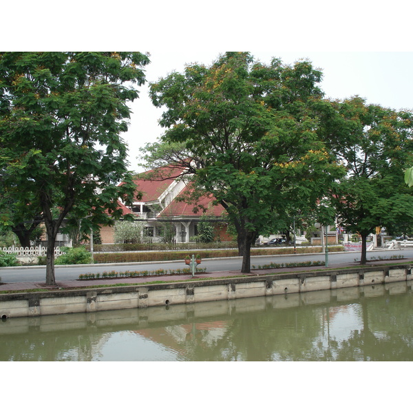Picture Thailand Chiang Mai Inside Canal Arrak Road(Canal) 2006-04 4 - History Arrak Road(Canal)