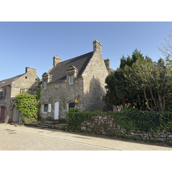 Picture France Locronan 2026-04 137 - Center Locronan