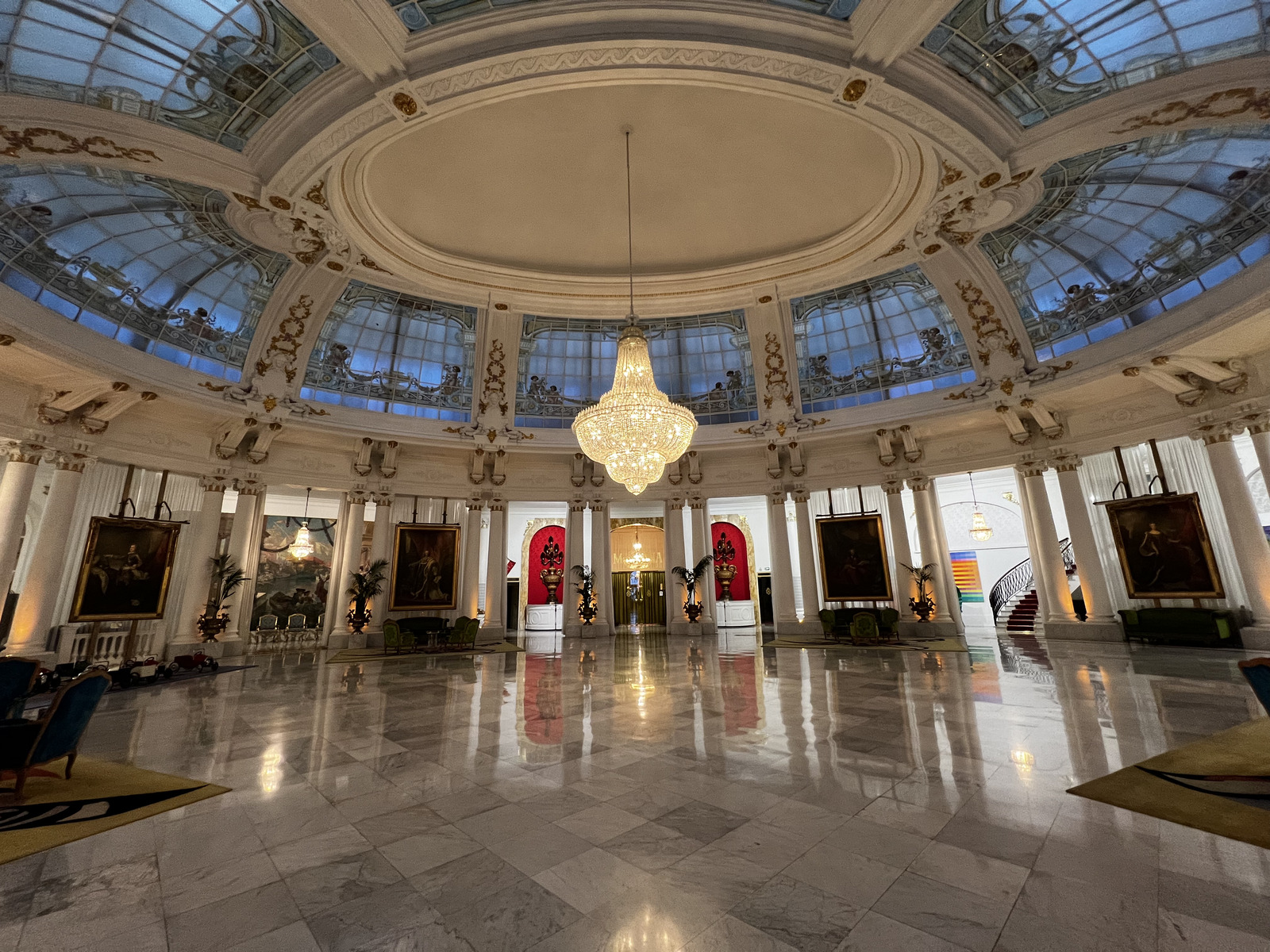 Picture France Nice The Negresco Hotel 2024-04 16 - Sight The Negresco Hotel
