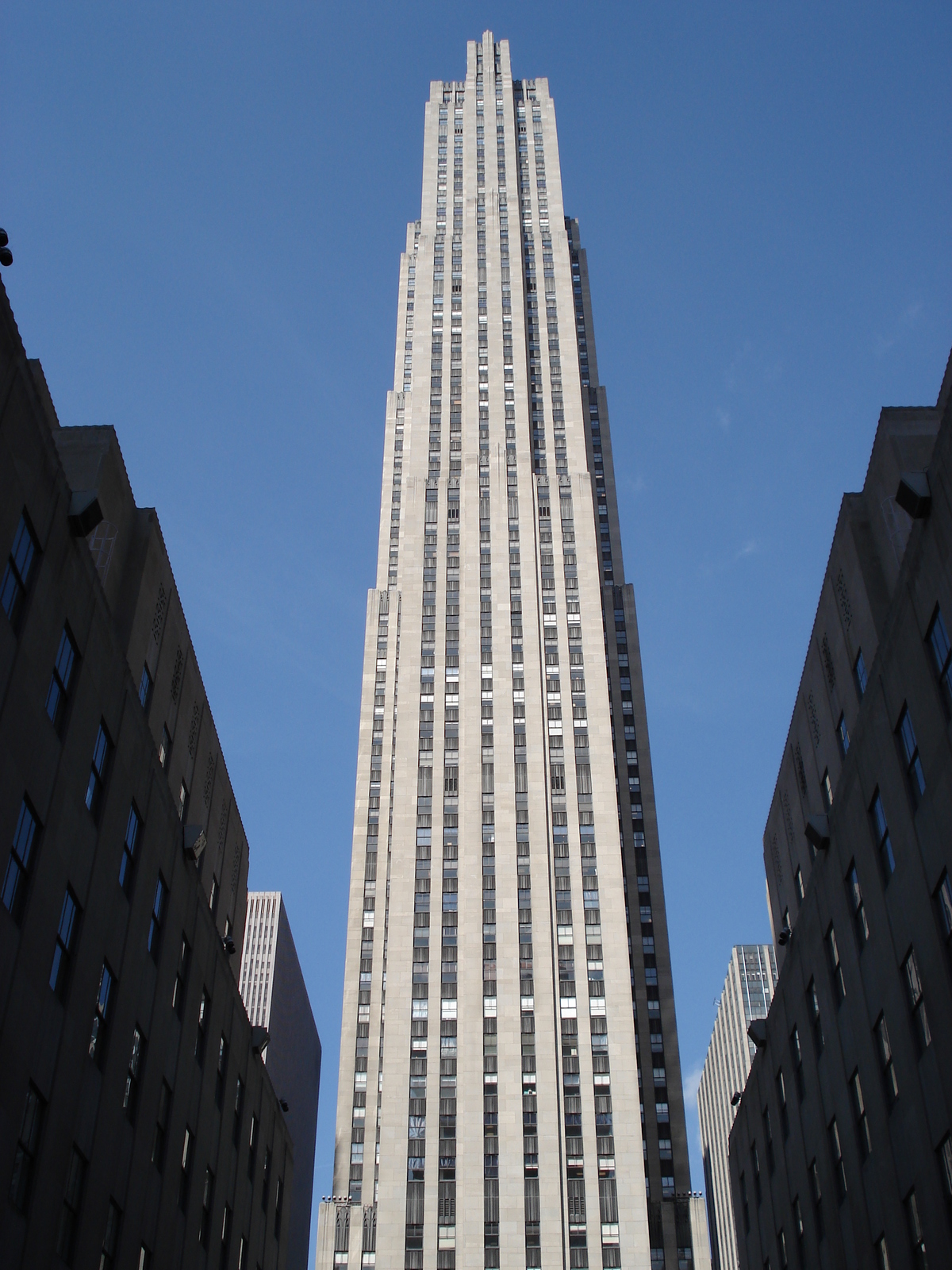 Picture United States New York Rockefeller Center 2006-03 1 - Perspective Rockefeller Center