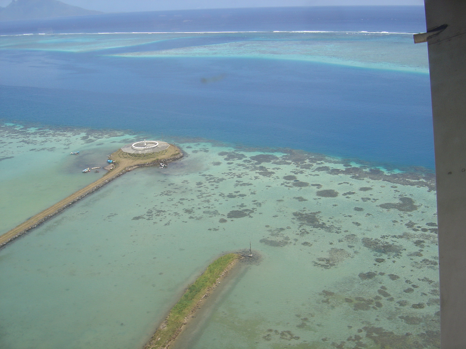 Picture Polynesia Tahiti 2006-04 24 - Tourist Attraction Tahiti