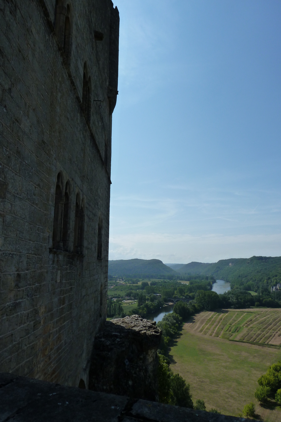 Picture France Beynac Castle 2010-08 13 - Tourist Beynac Castle