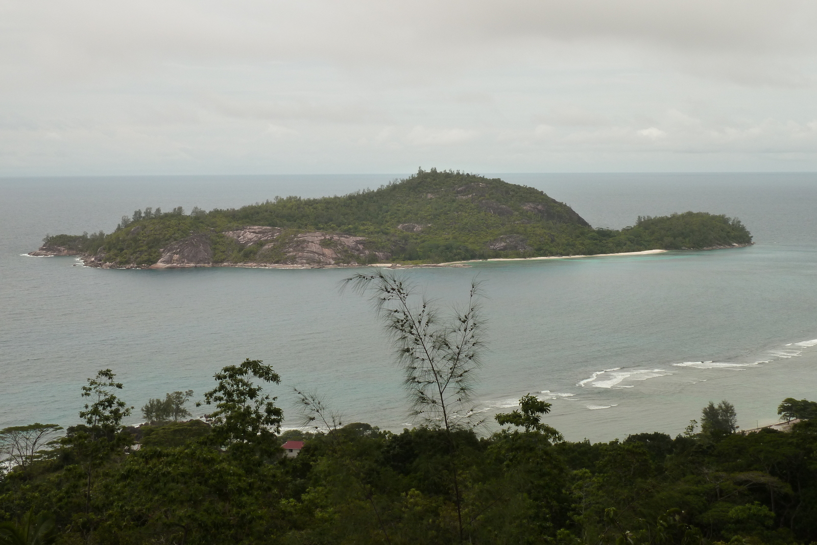 Picture Seychelles Mahe 2011-10 116 - Trail Mahe