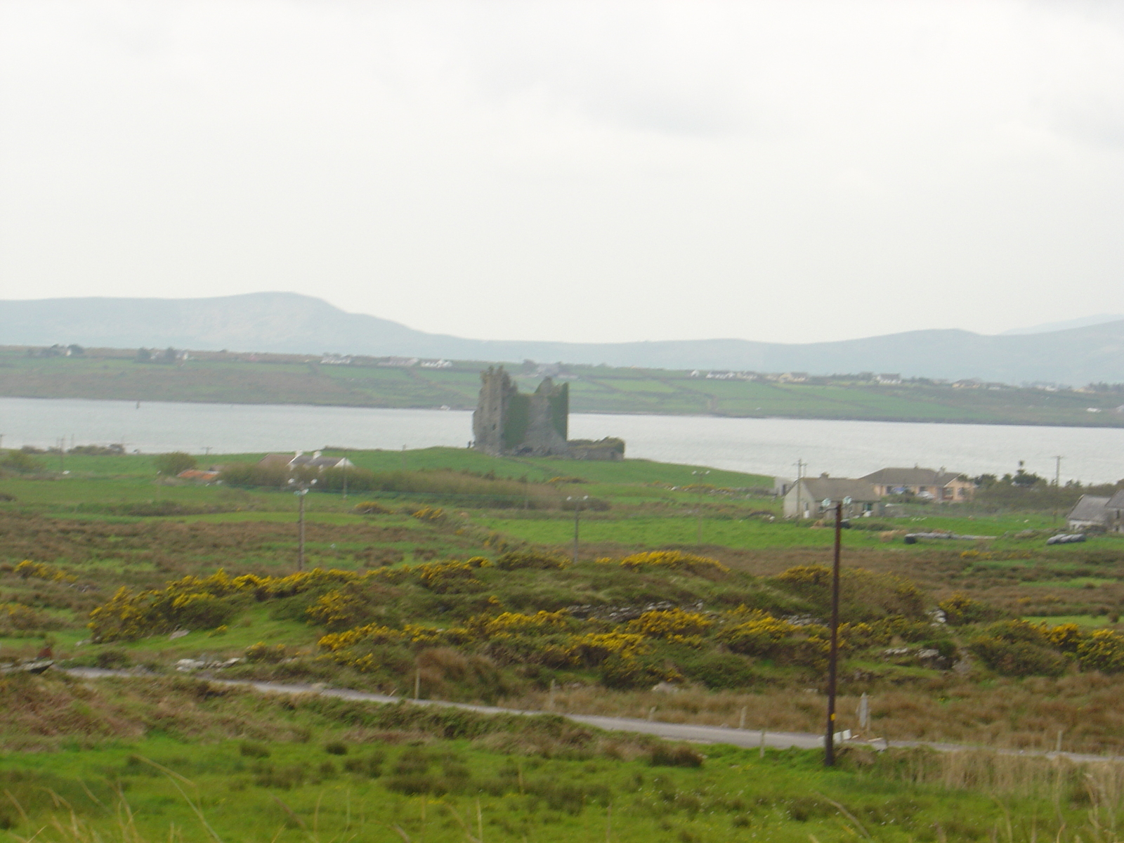 Picture Ireland Kerry Caherdaniel fort 2004-05 9 - Picture Caherdaniel fort