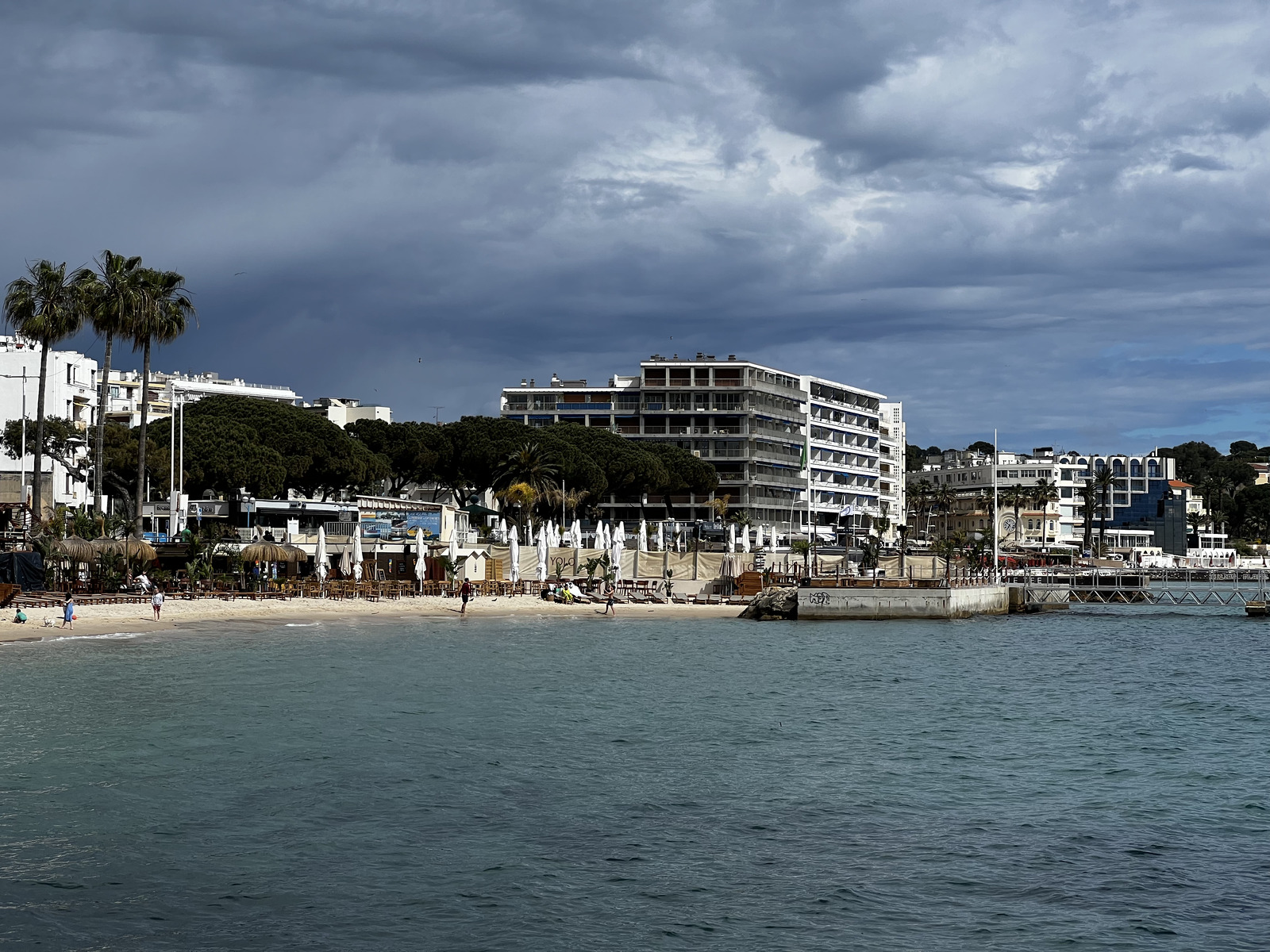 Picture France Antibes 2024-04 1 - Store Antibes