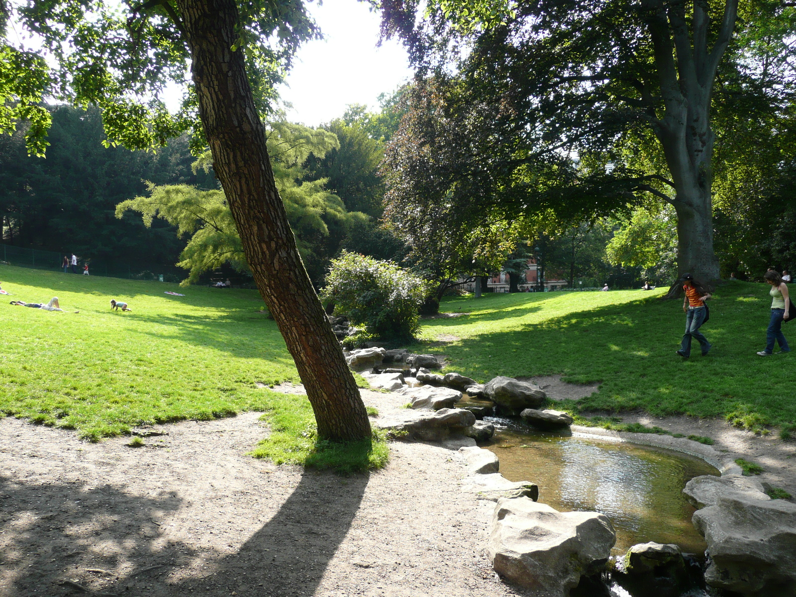 Picture France Paris Parc des Butes Chaumont 2007-08 65 - Road Parc des Butes Chaumont