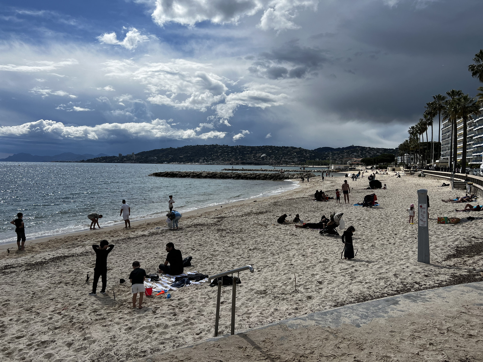 Picture France Antibes 2024-04 12 - Tourist Antibes