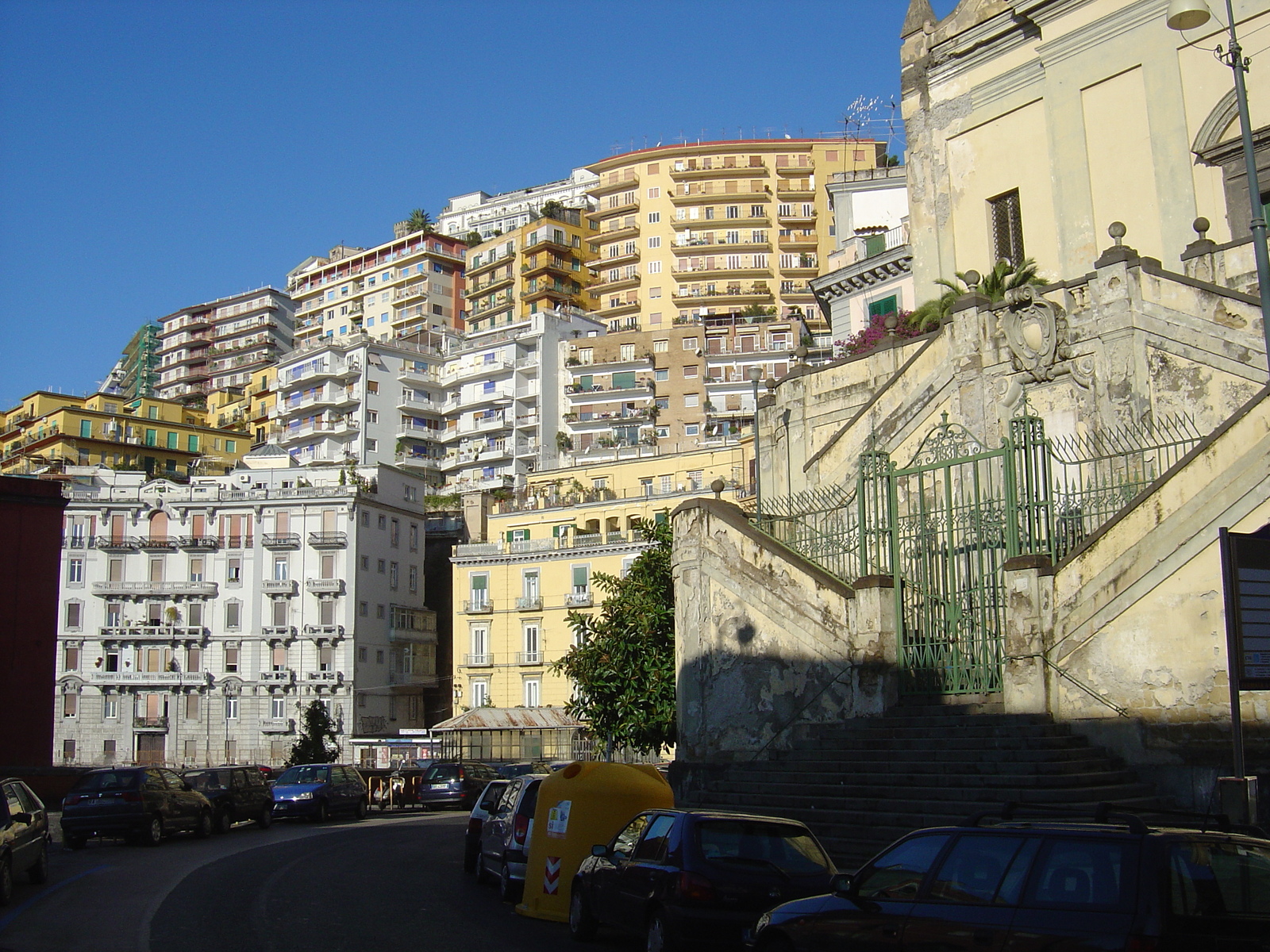 Picture Italy Napoli 2004-11 87 - Perspective Napoli