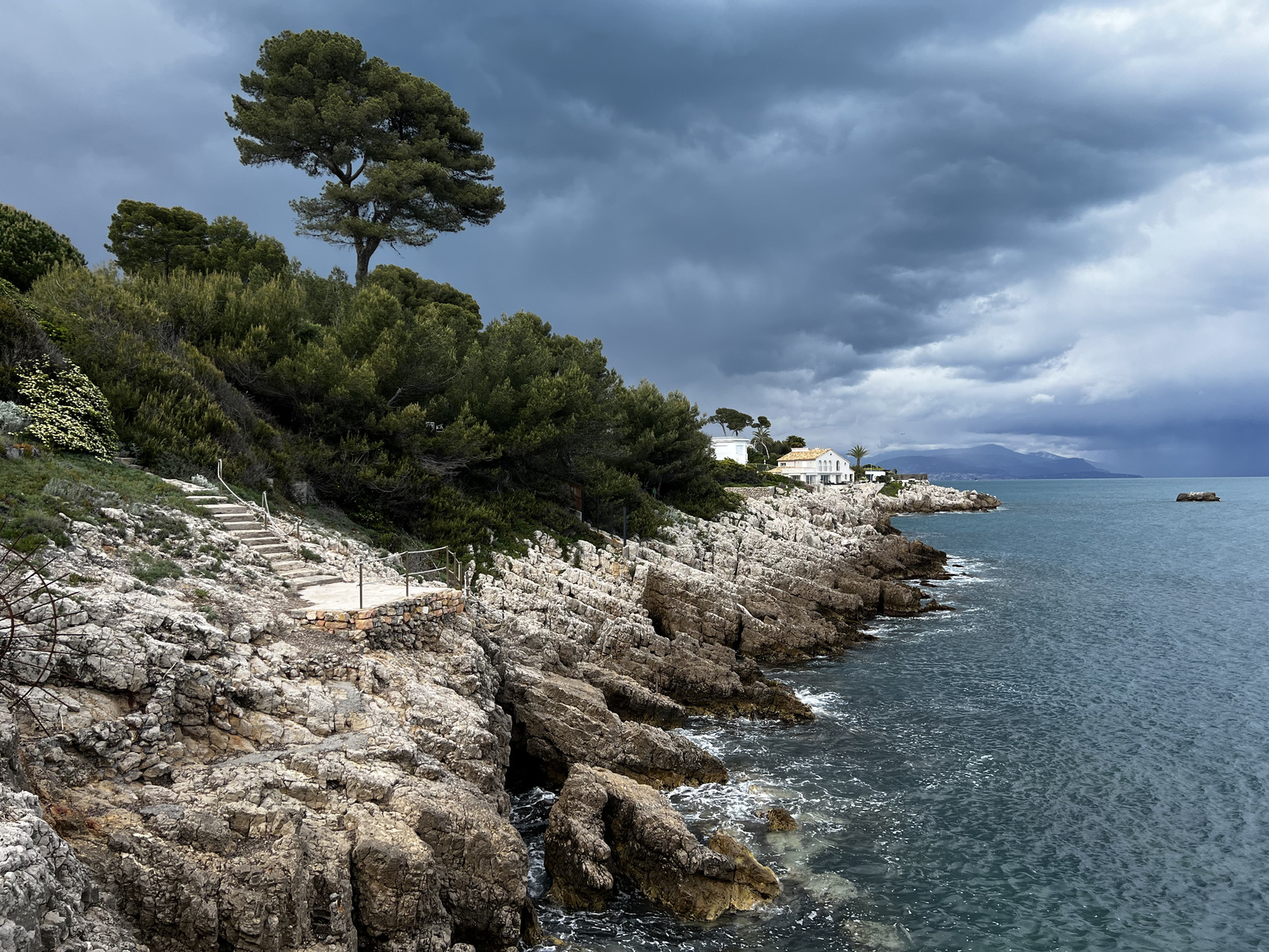 Picture France Antibes 2024-04 51 - Views Antibes