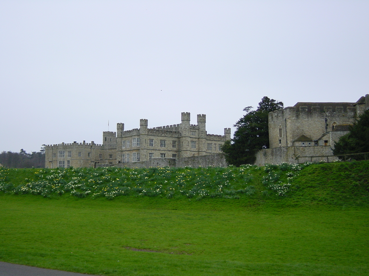 Picture United Kingdom Leeds castle 2001-04 34 - Journey Leeds castle