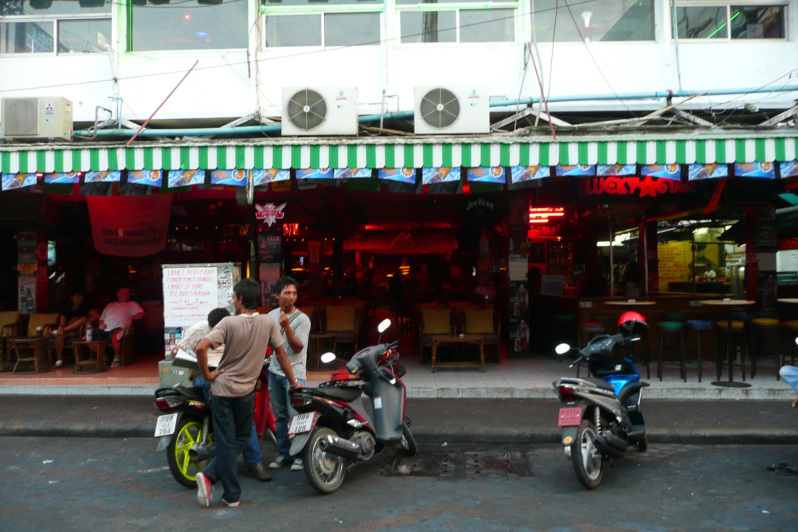Picture Thailand Pattaya Walking Street 2008-01 73 - Sight Walking Street