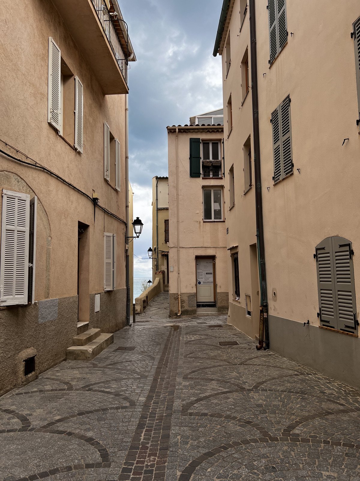 Picture France Antibes 2024-04 59 - Sightseeing Antibes