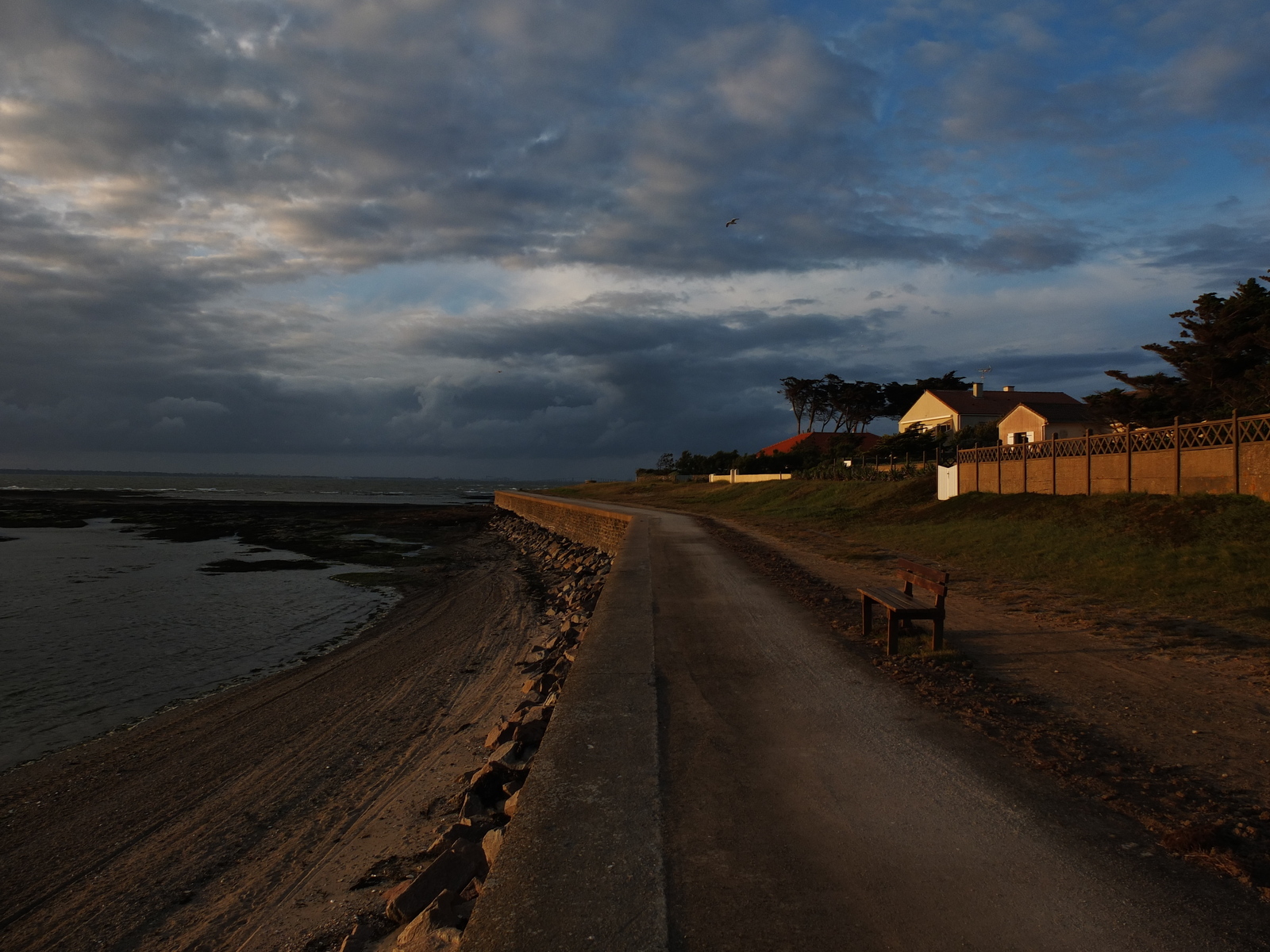 Picture France La Plaine sur mer Sunset 2012-08 10 - Picture Sunset