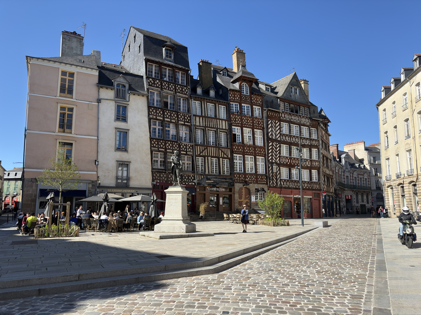 Picture France Rennes 2026-04 19 - Tourist Rennes