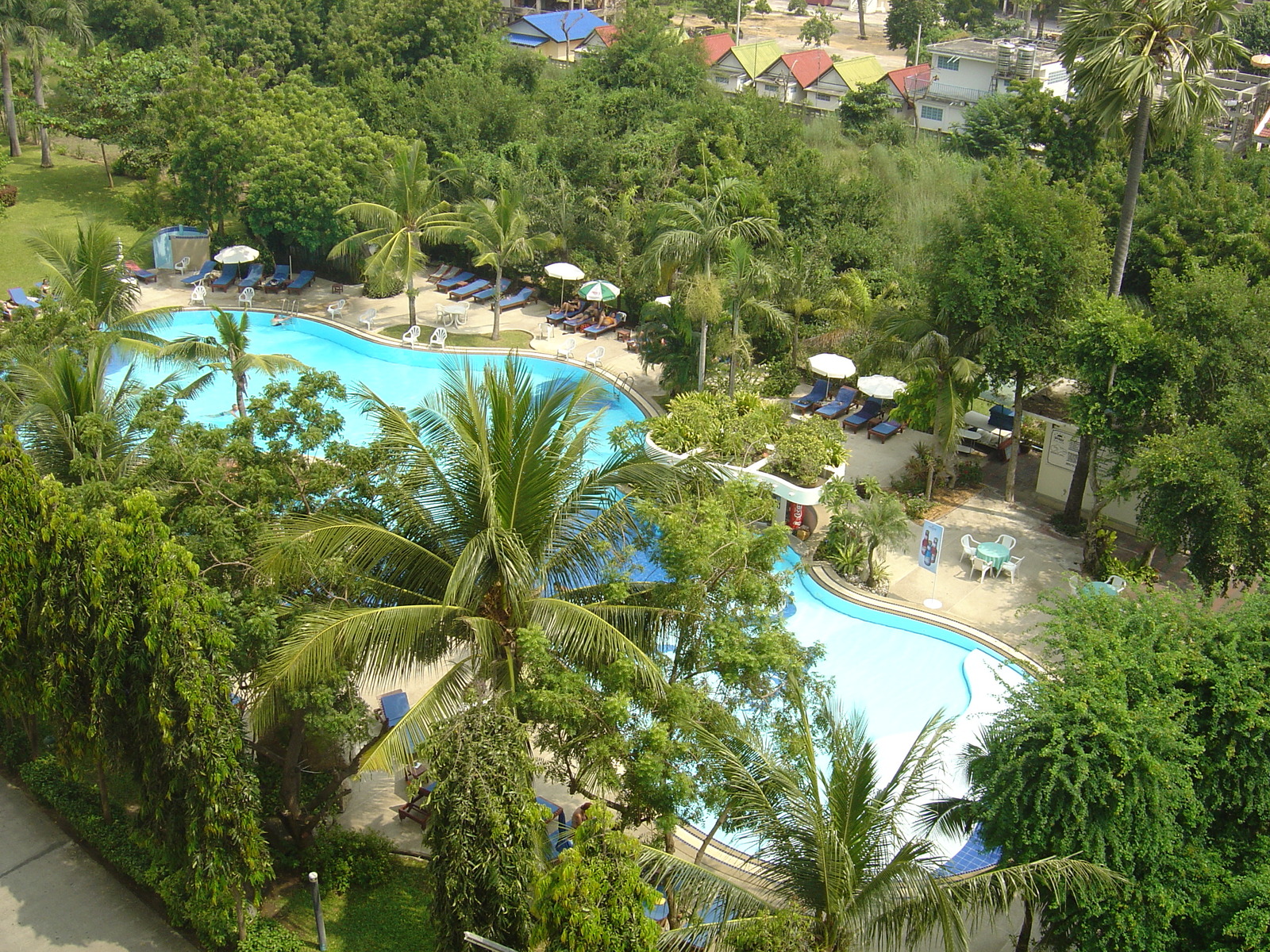 Picture Thailand Jomtien Beach Grand Jomtien Palace Hotel 2004-10 28 - Perspective Grand Jomtien Palace Hotel
